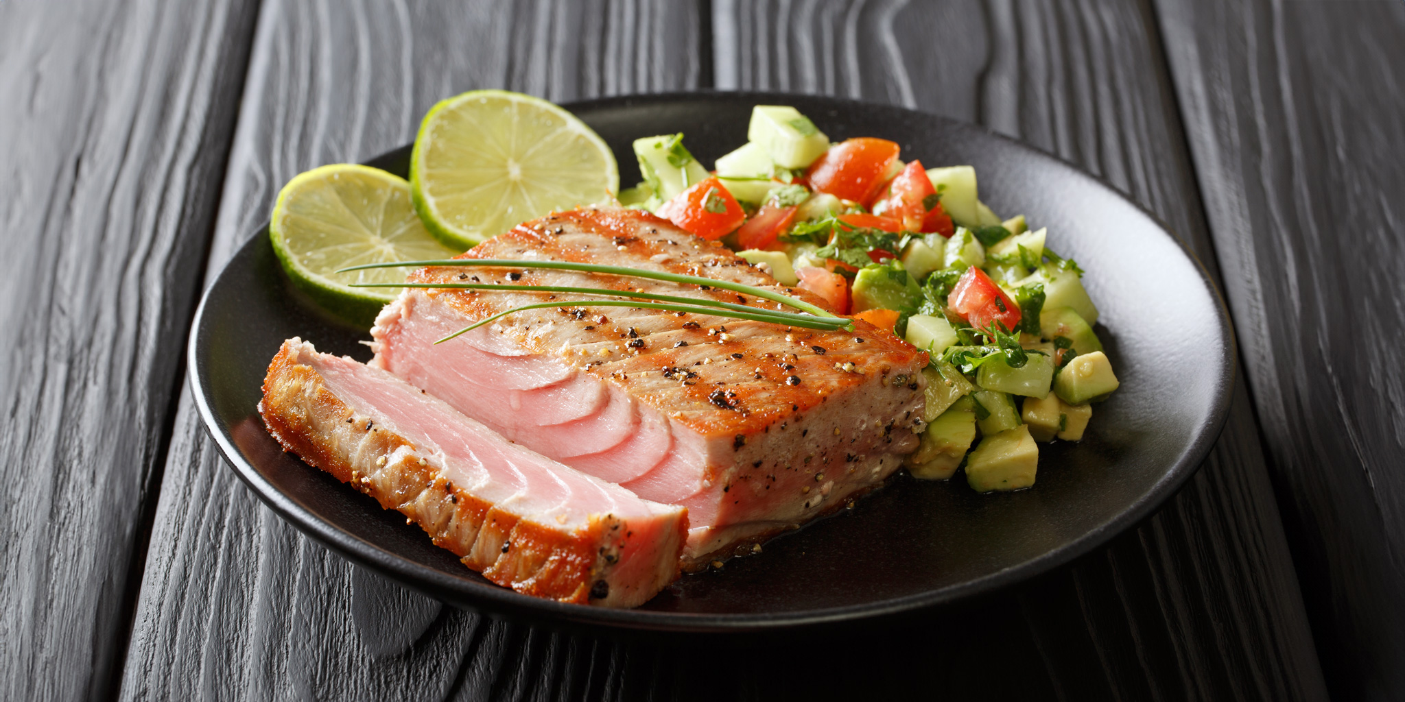 Fischgericht Lachs und Gemüse